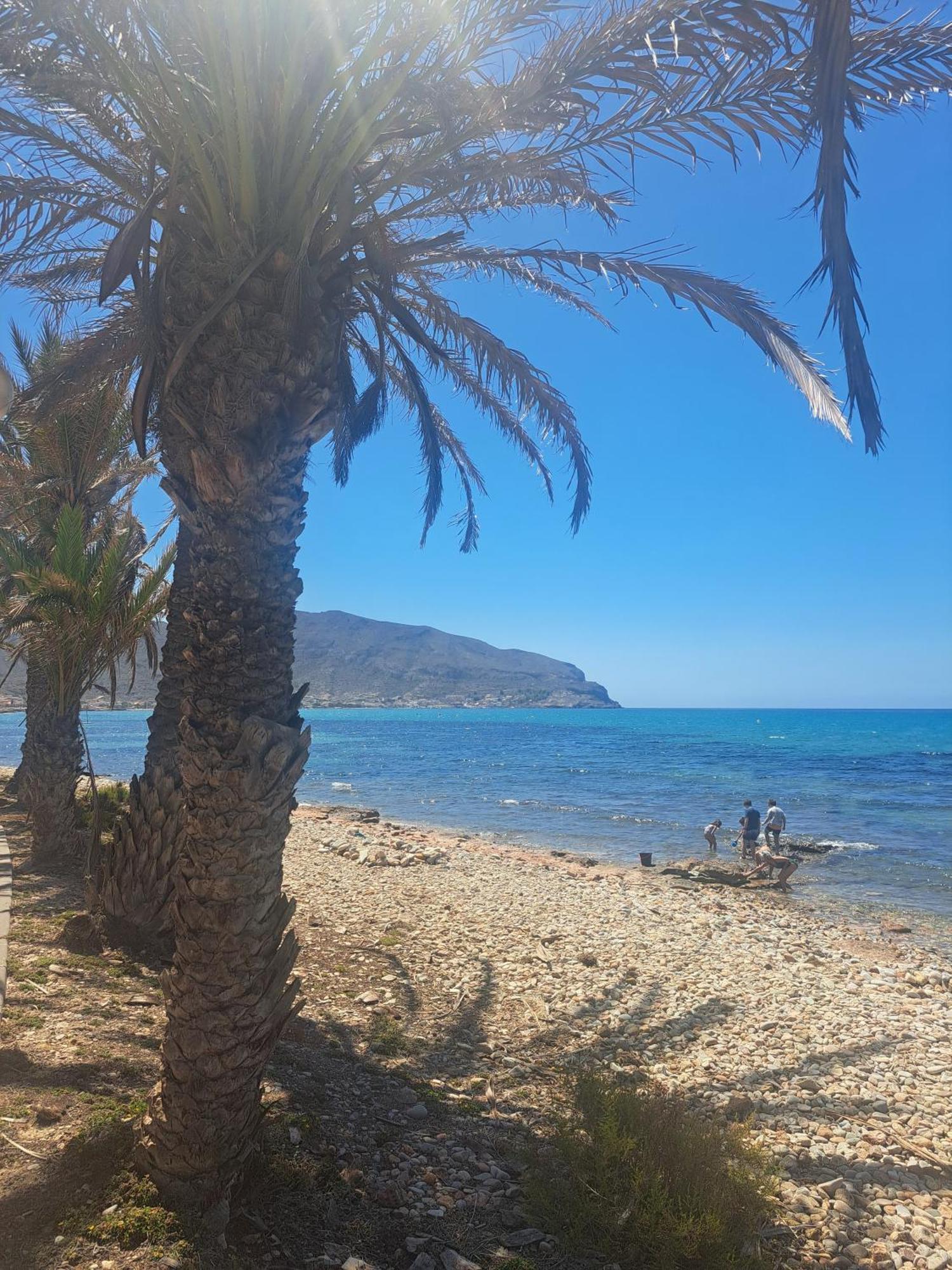 Atico Con Vistas Al Mar En *